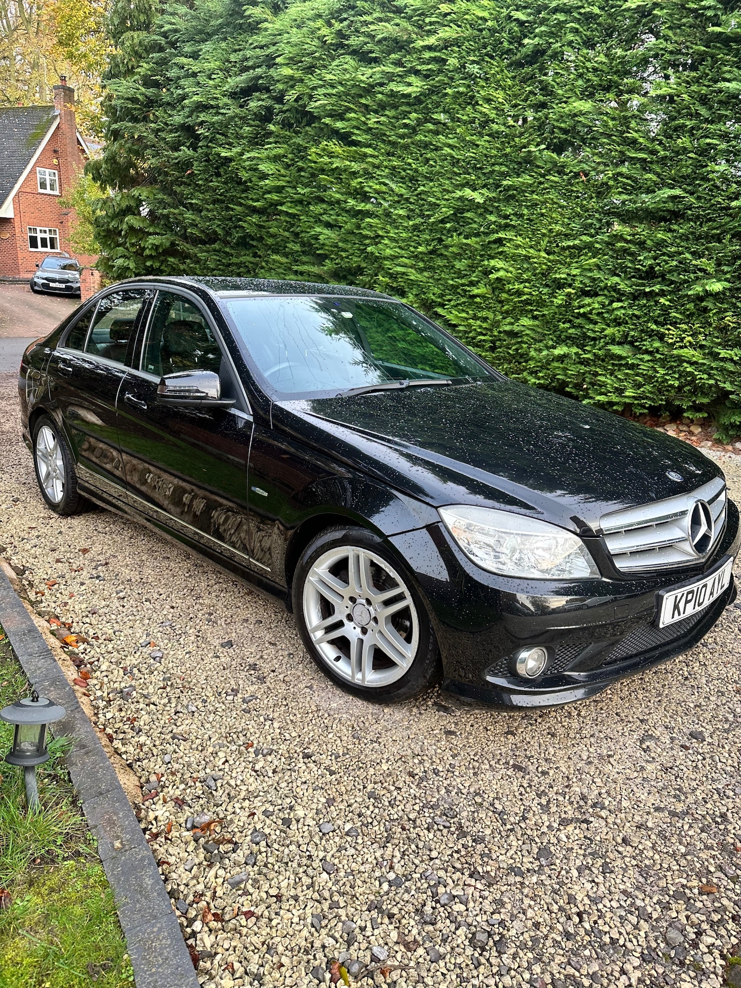 Used Mercedes-Benz C Class 2010 for sale - 76386913: Photo 2