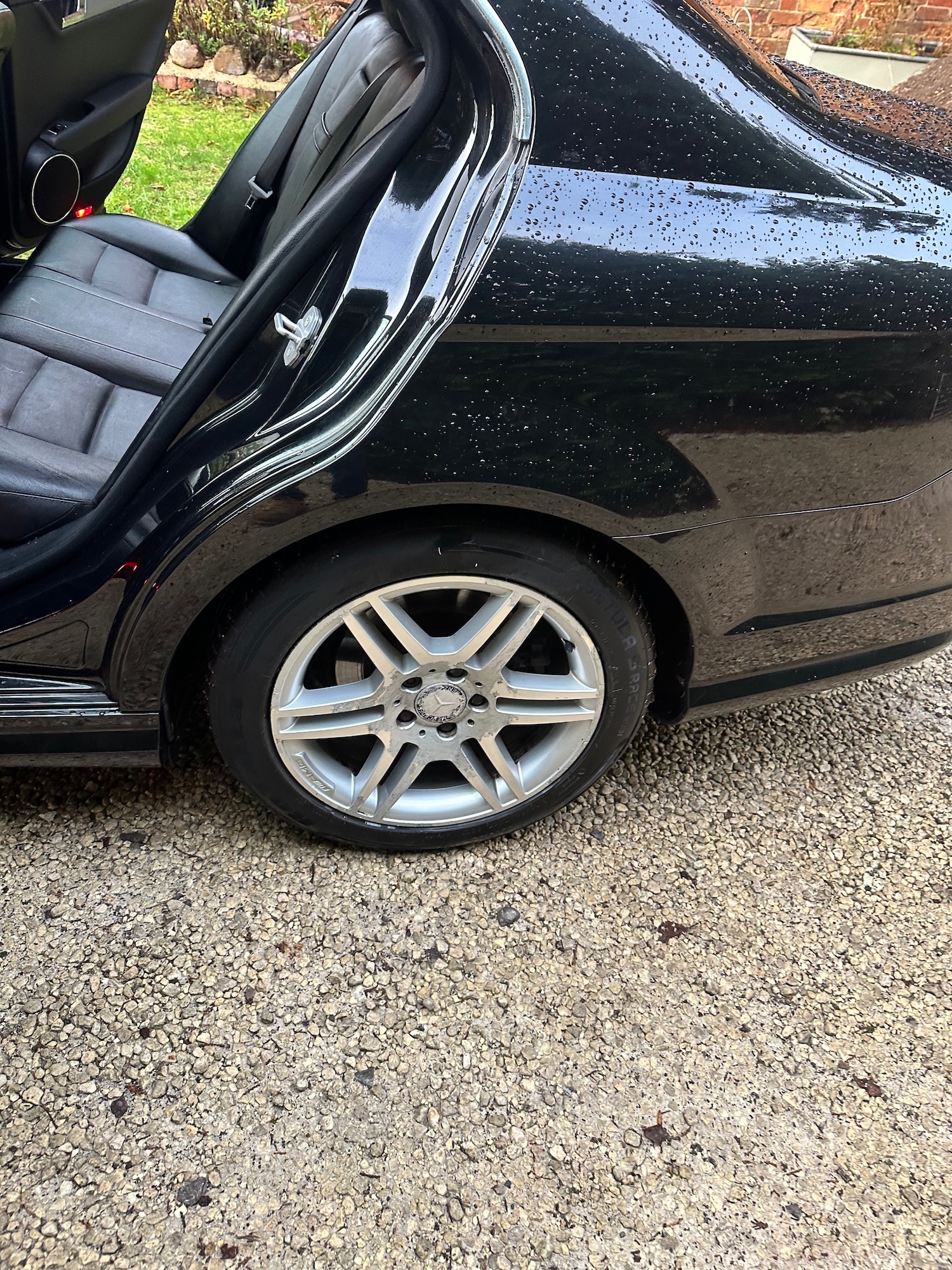 Used Mercedes-Benz C Class 2010 for sale - 76386913: Photo 26