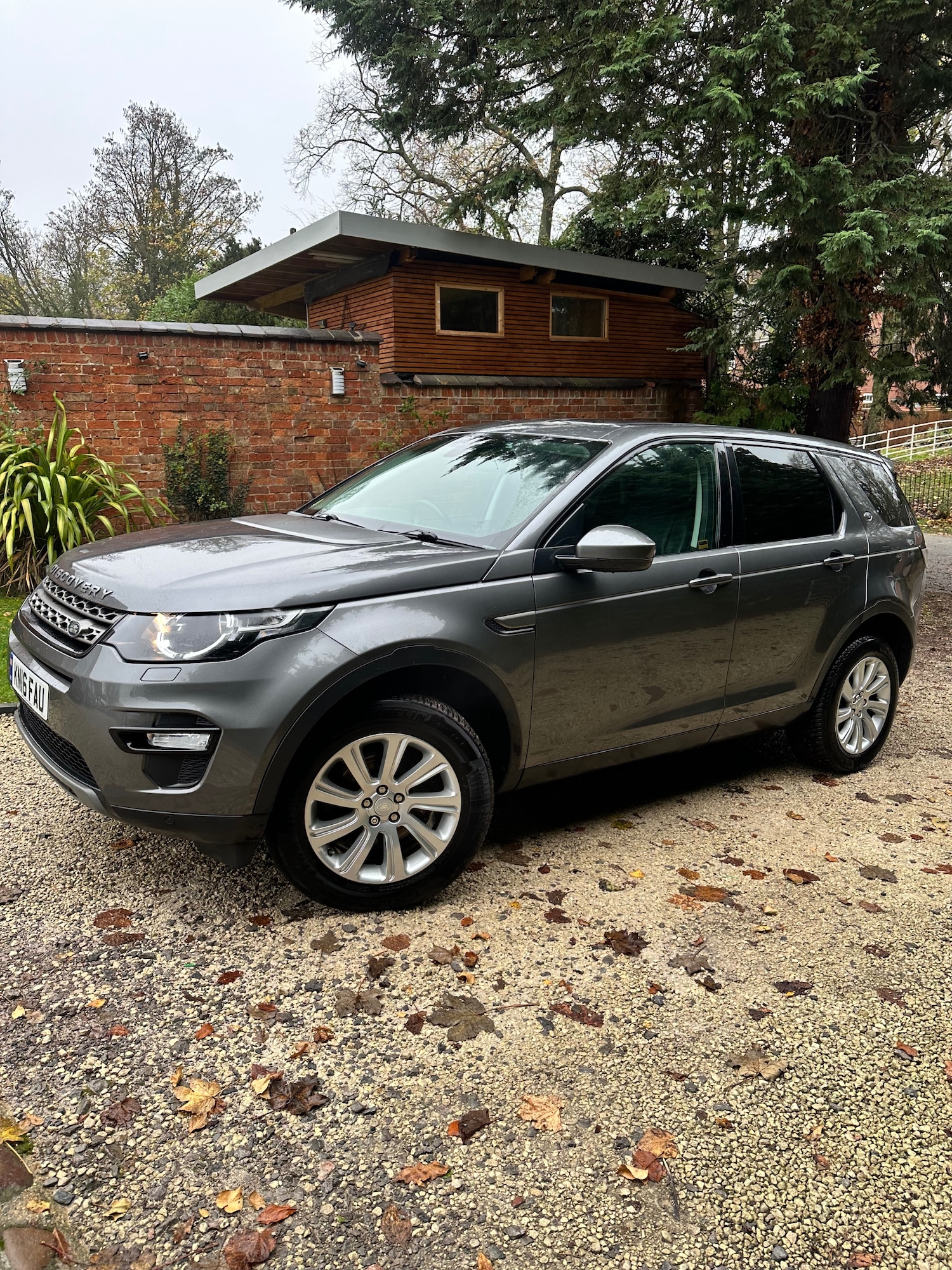 Used Land Rover Discovery Sport 2016 for sale - 76568701: Photo 11