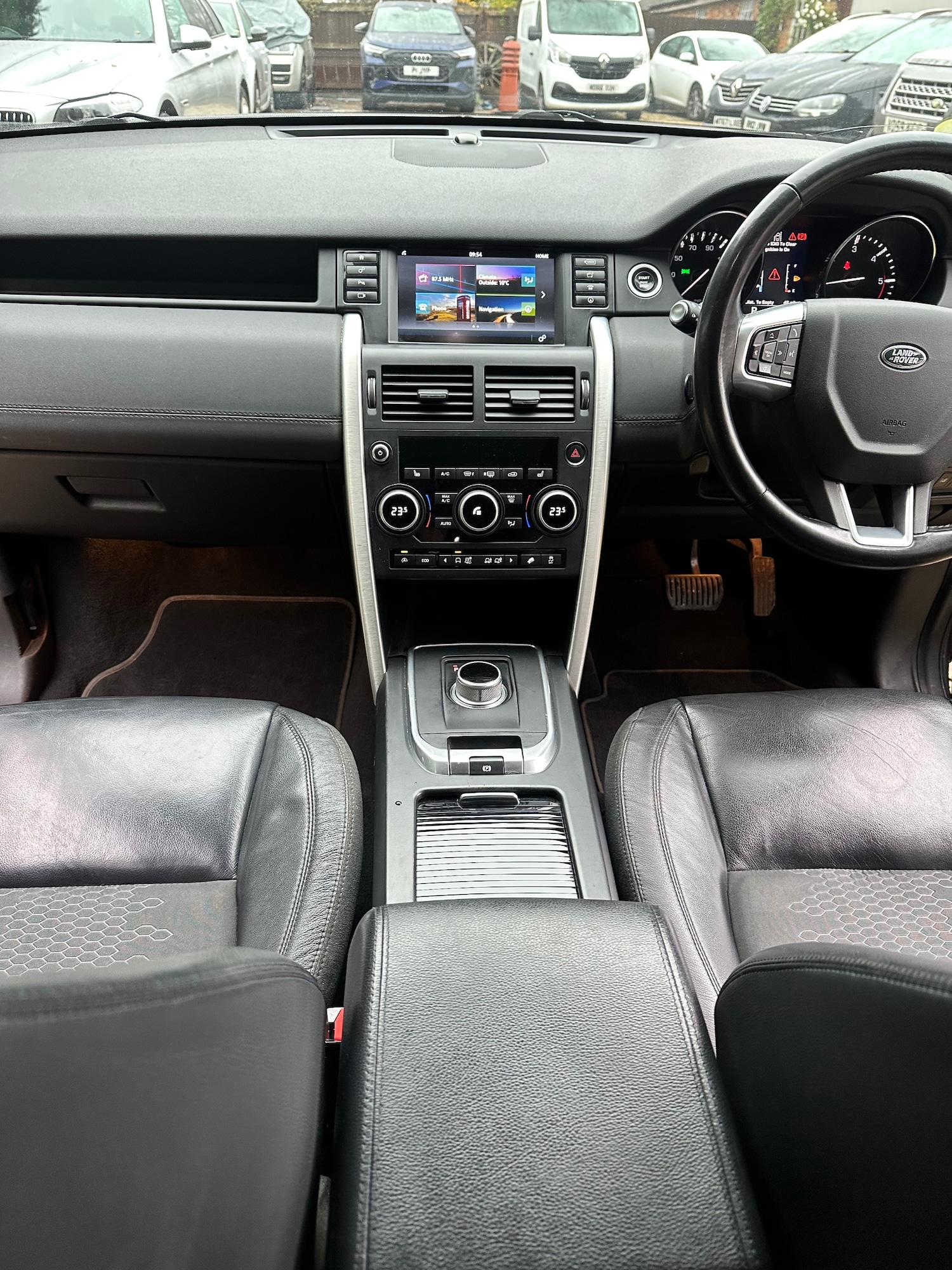 Used Land Rover Discovery Sport 2016 for sale - 76568701: Photo 23