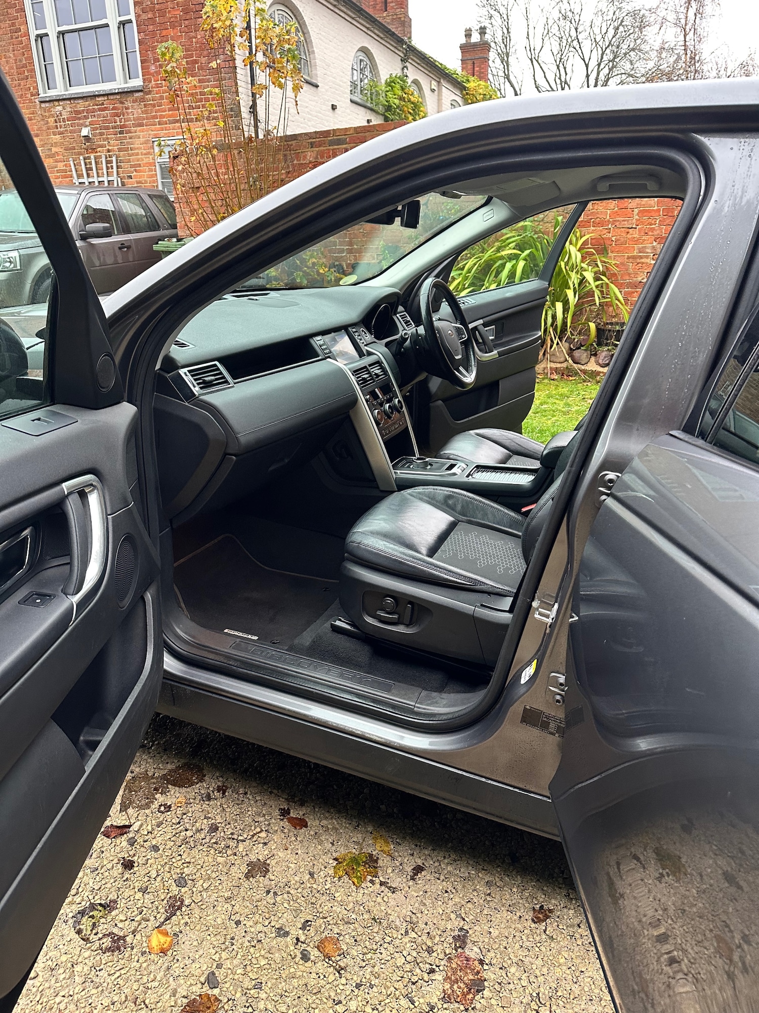 Used Land Rover Discovery Sport 2016 for sale - 76568701: Photo 28