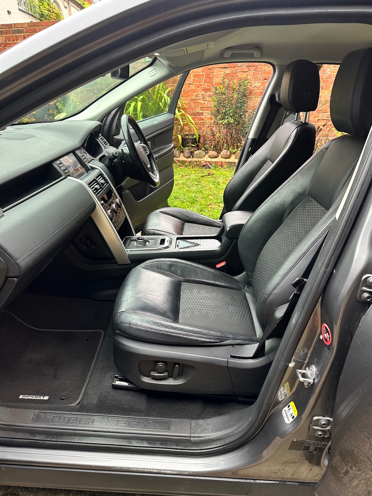 Used Land Rover Discovery Sport 2016 for sale - 76568701: Photo 29