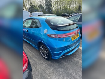 Used Honda Civic 2010 for sale - 78212105: Photo