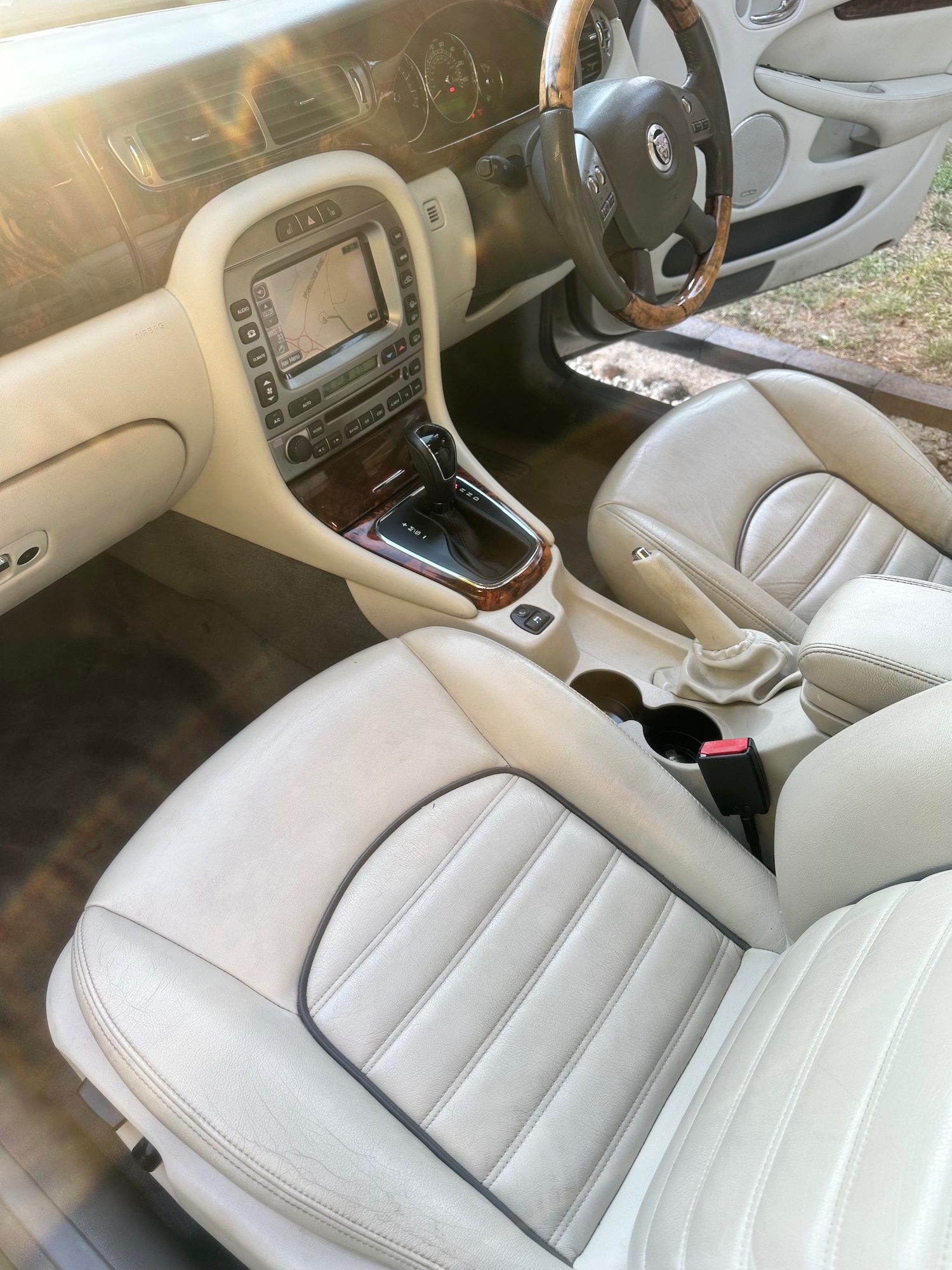 Vehicle 29