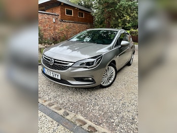 Vauxhall - Astra
