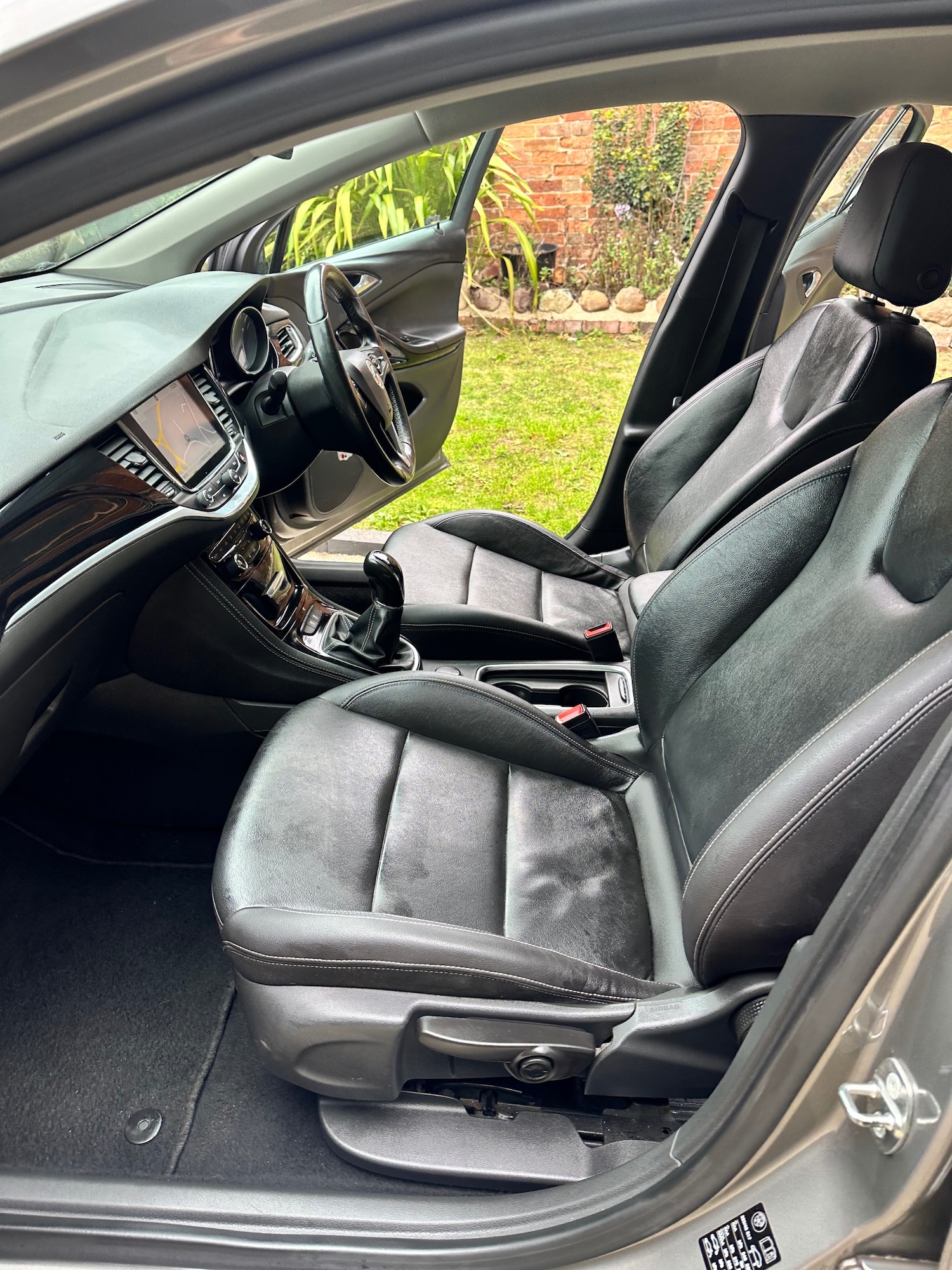 Used Vauxhall Astra 2017 for sale - 76182534: Photo 27