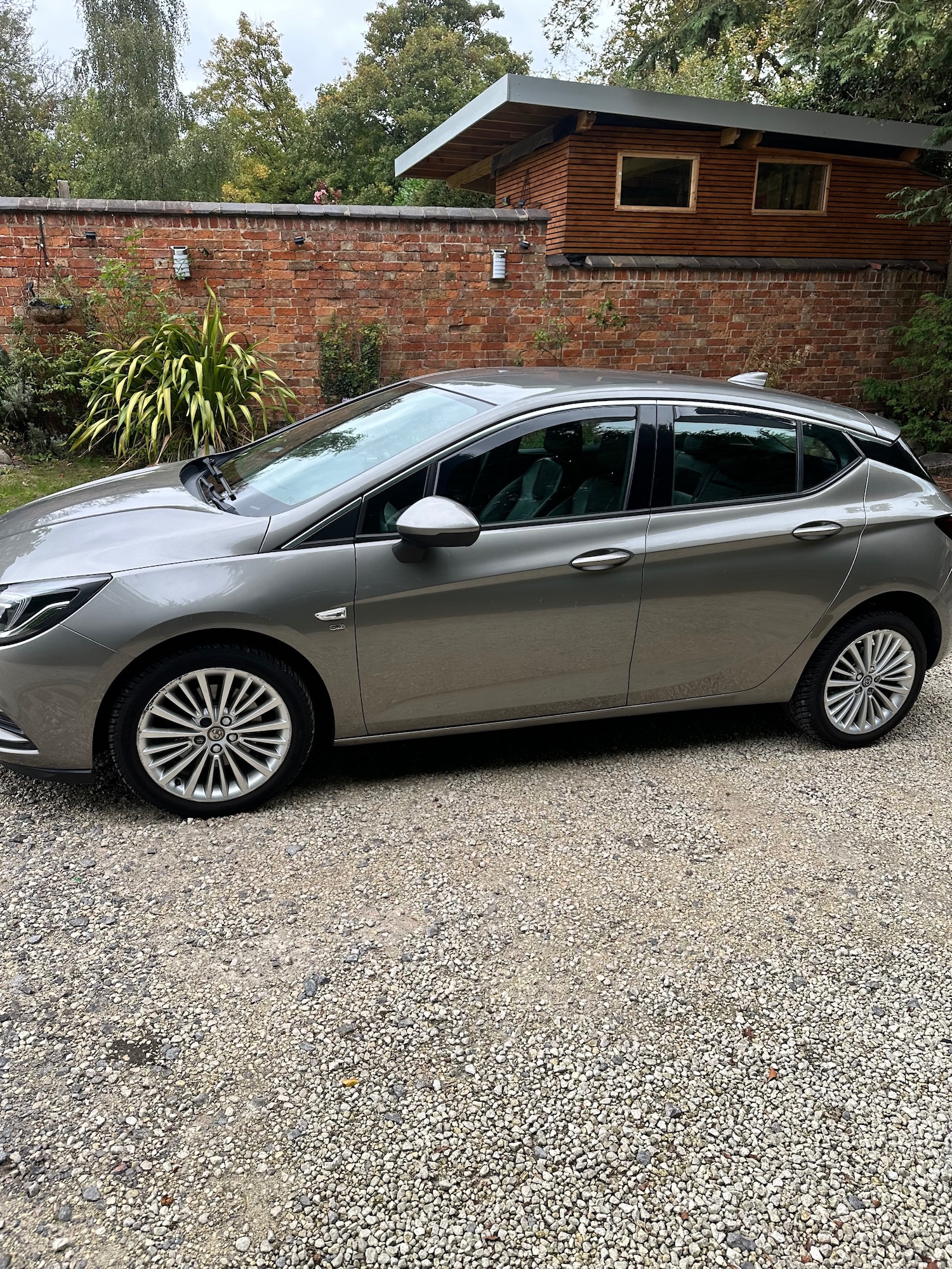 Used Vauxhall Astra 2017 for sale - 76182534: Photo 3