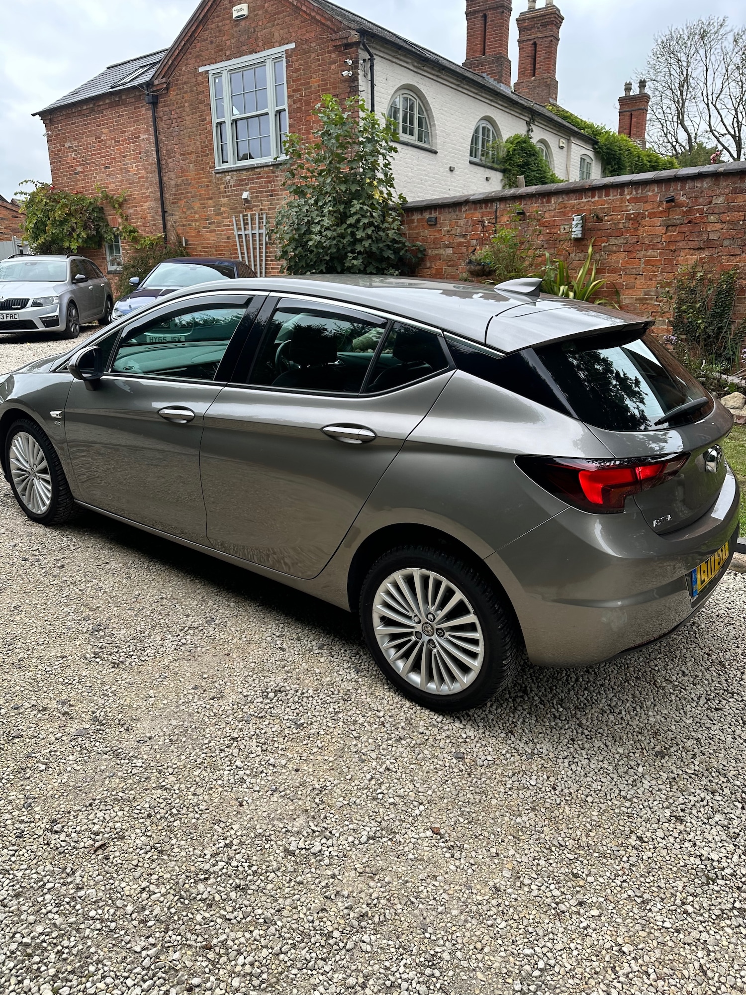 Used Vauxhall Astra 2017 for sale - 76182534: Photo 5