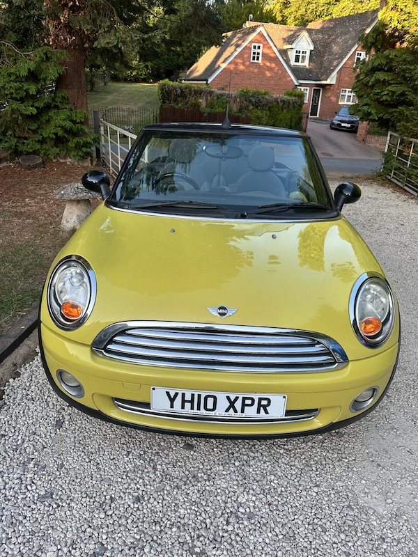 Used MINI Convertible 2010 for sale - 75509837: Photo 22