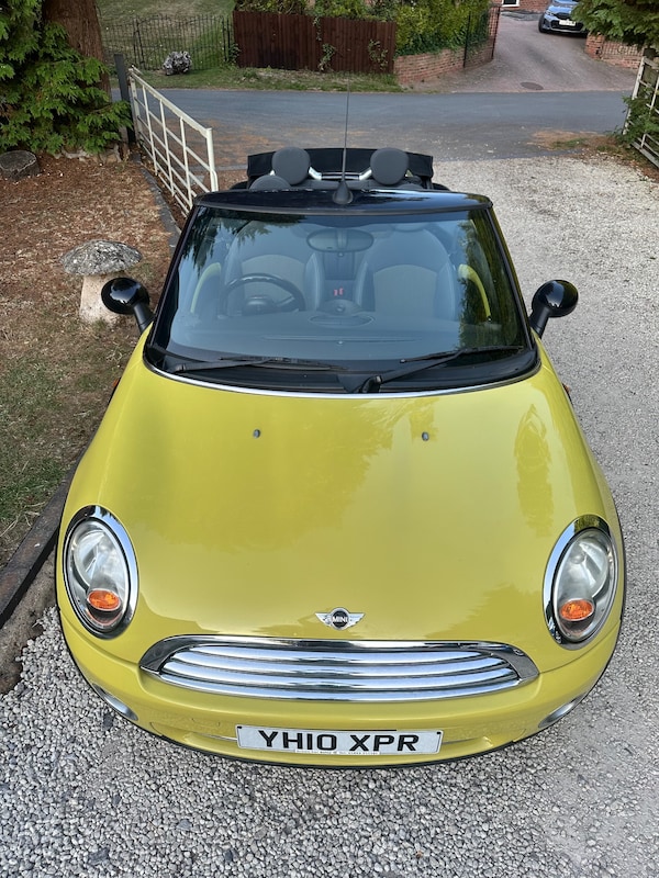 Used MINI Convertible 2010 for sale - 75509837: Photo 23