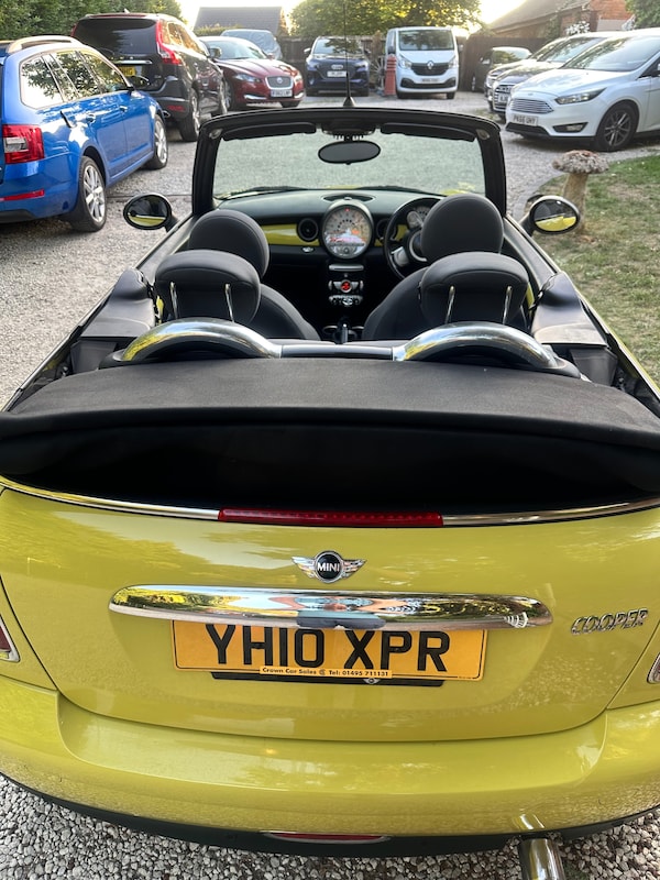 Used MINI Convertible 2010 for sale - 75509837: Photo 26