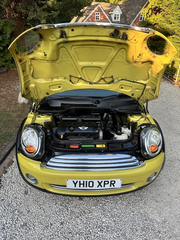 Used MINI Convertible 2010 for sale - 75509837: Photo 44