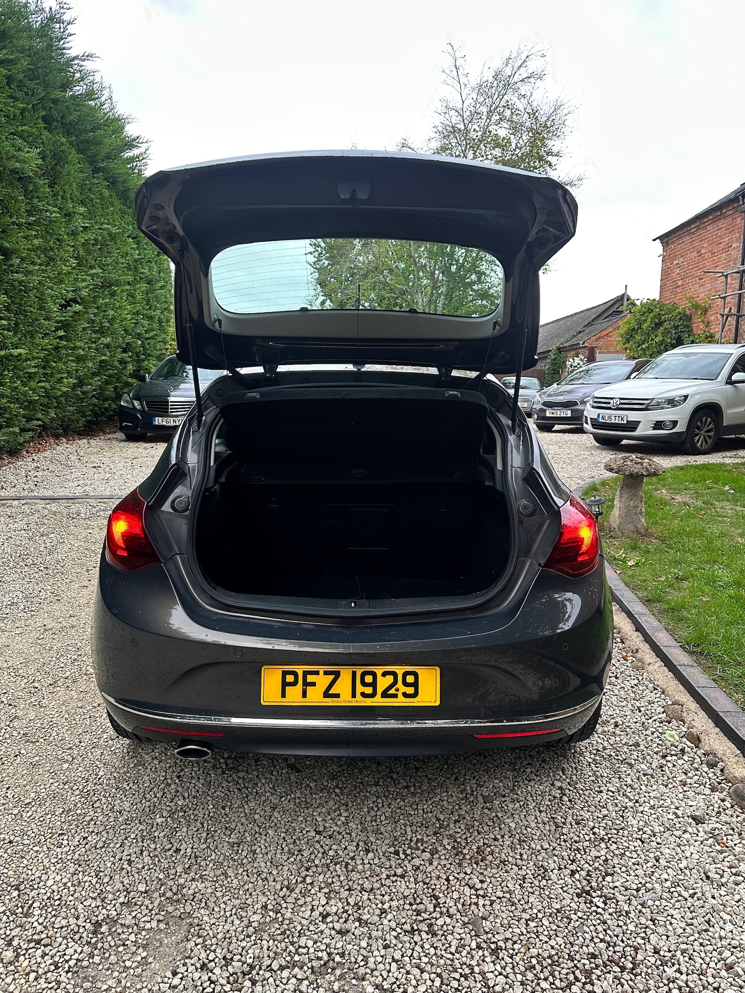 Vehicle 14