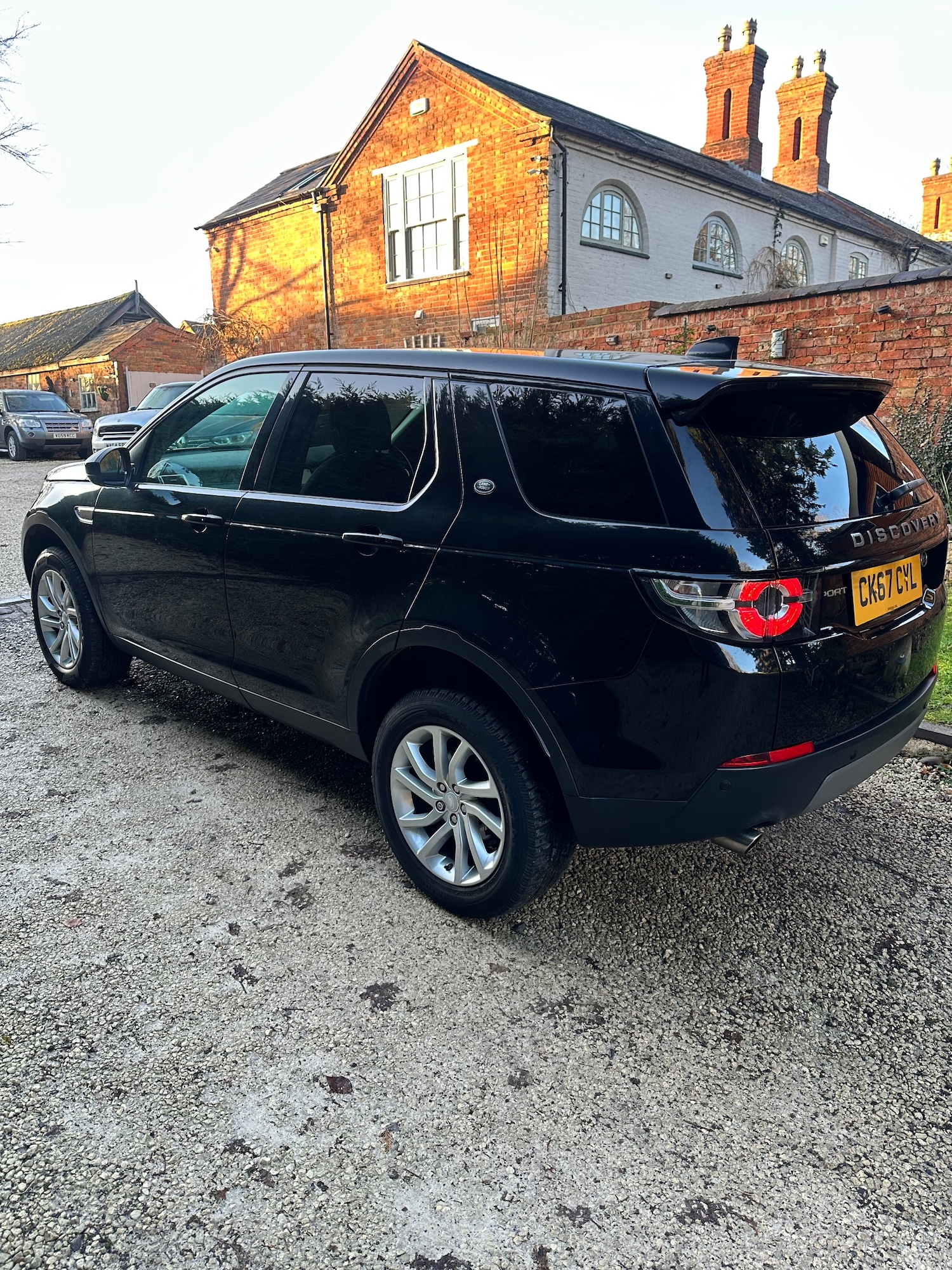 Used Land Rover Discovery Sport 2017 for sale - 77223080: Photo 16