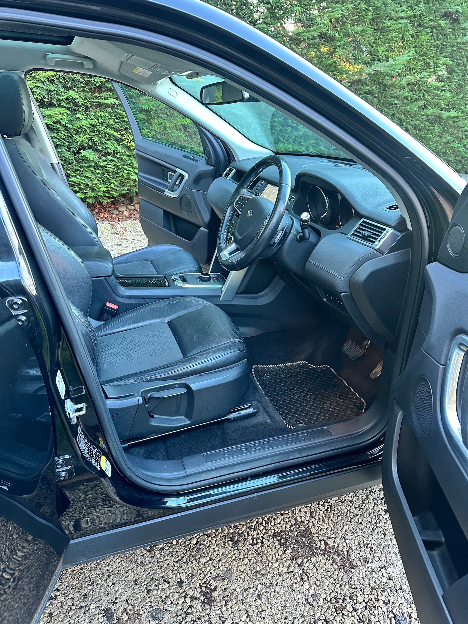 Used Land Rover Discovery Sport 2017 for sale - 77223080: Photo 21