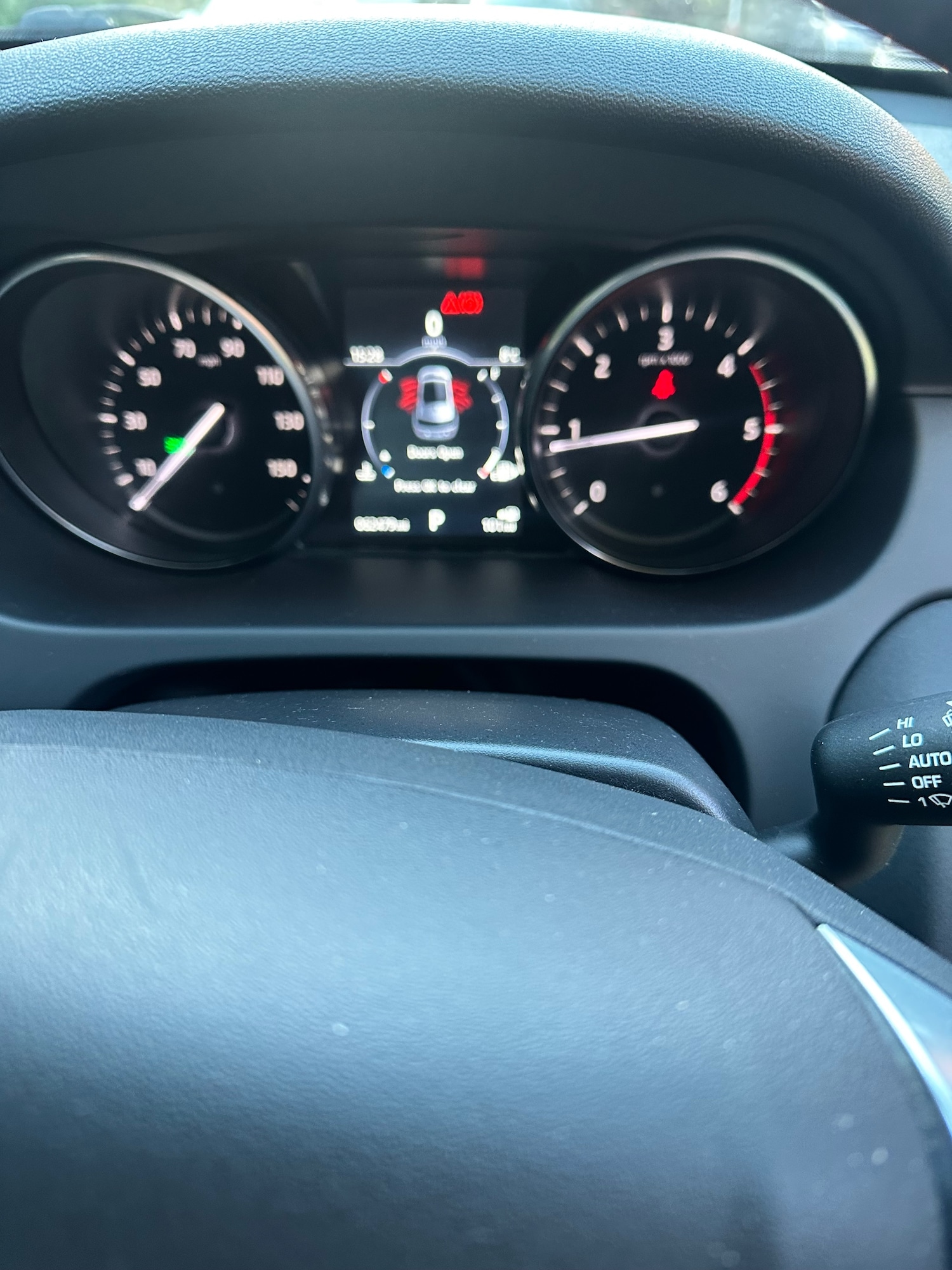 Used Land Rover Discovery Sport 2017 for sale - 77223080: Photo 26