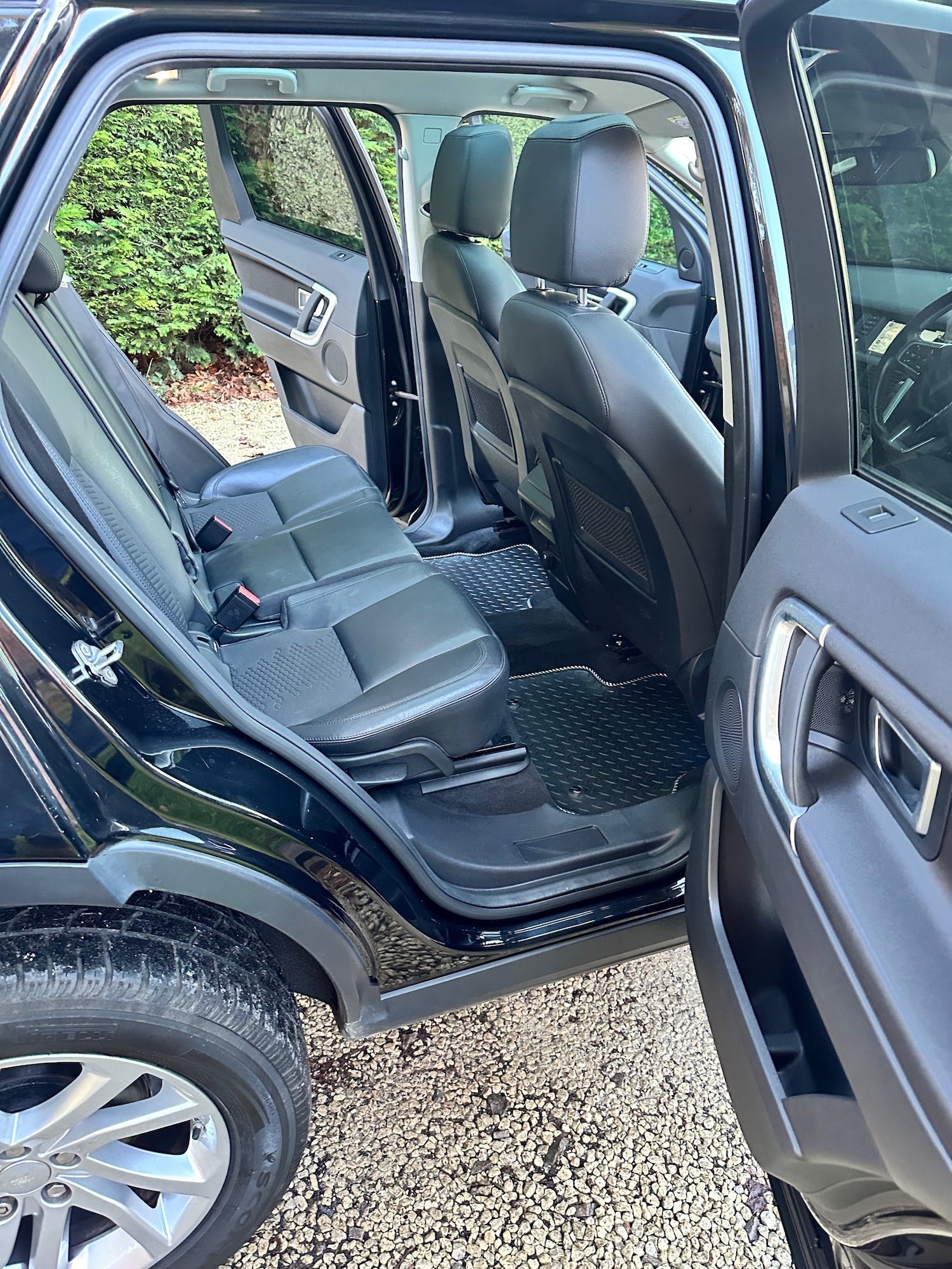 Used Land Rover Discovery Sport 2017 for sale - 77223080: Photo 30