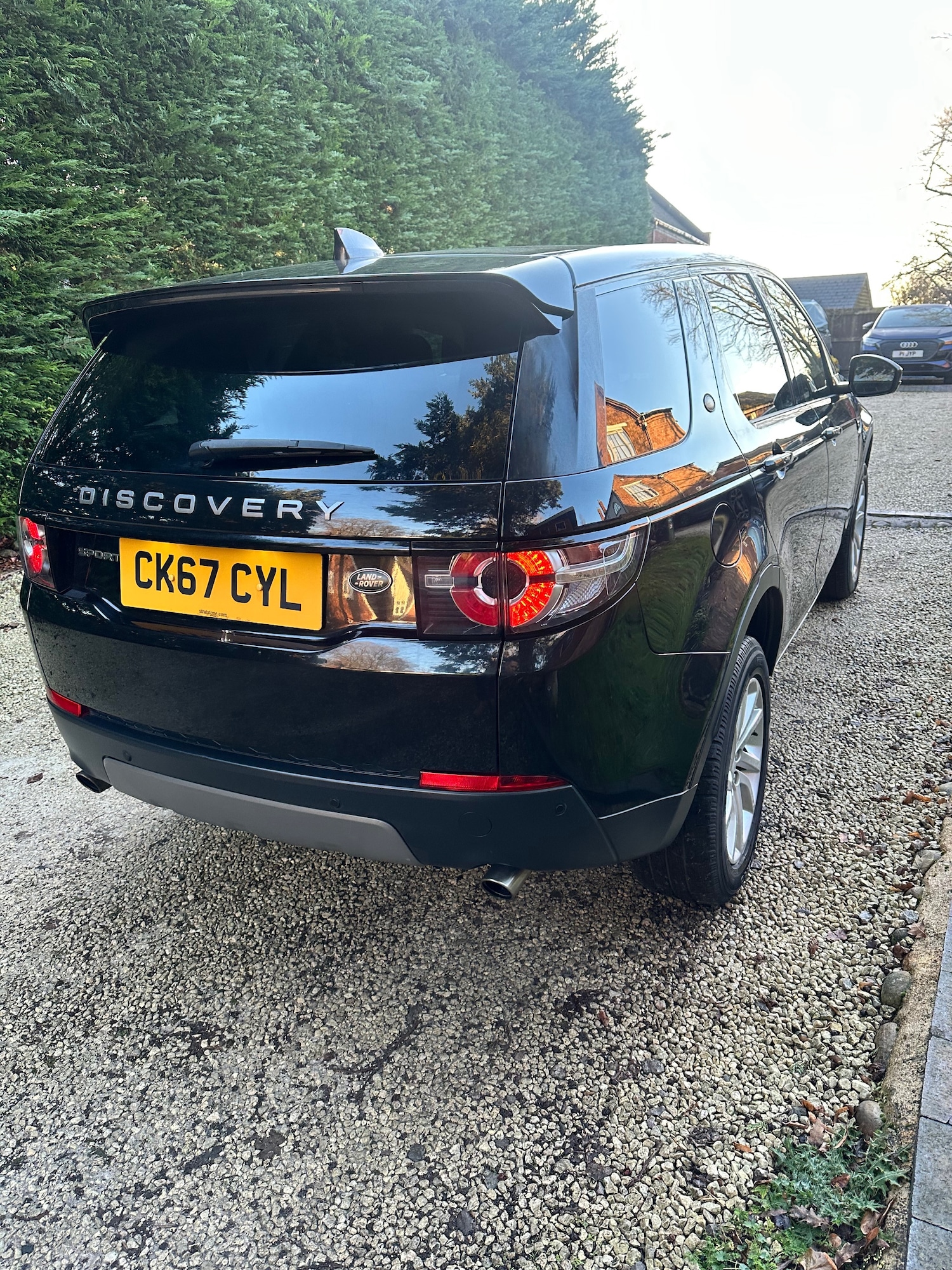 Used Land Rover Discovery Sport 2017 for sale - 77223080: Photo 8