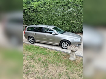 Used Volvo V70 2015 for sale - 75312907: Photo