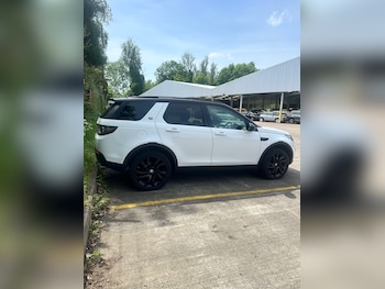 Used Land Rover Discovery Sport 2015 for sale - 78670504: Photo
