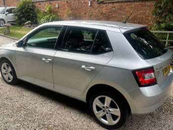 Used Skoda Fabia 2015 for sale - 74852874: Photo