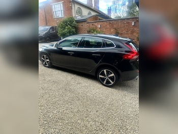 Used Volvo V40 2016 for sale - 78544675: Photo