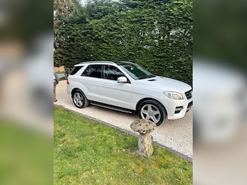 Used Mercedes-Benz M Class 2014 for sale - 77963783: Photo