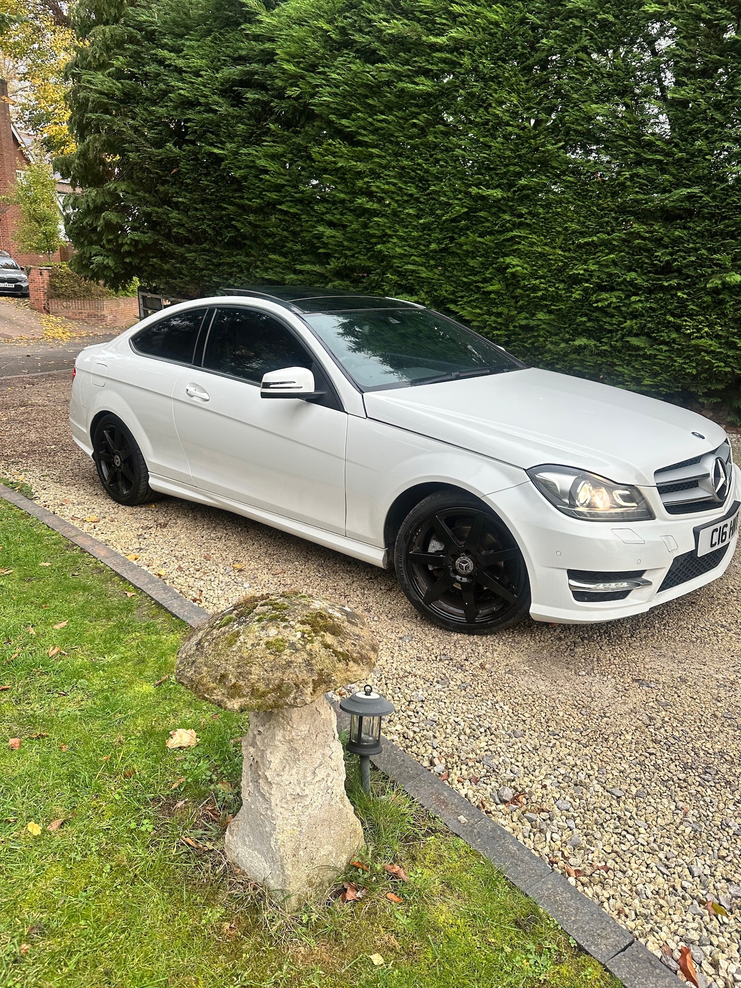 Used Mercedes-Benz C Class 2014 for sale - 76418038: Photo 2