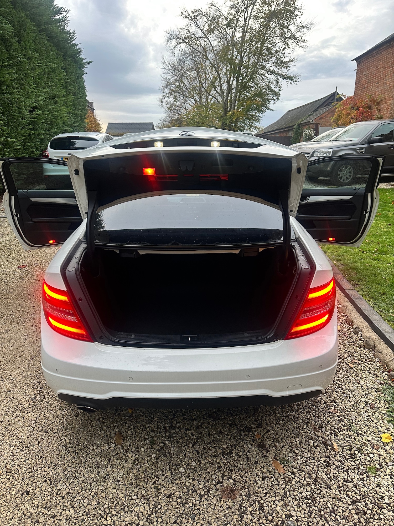 Used Mercedes-Benz C Class 2014 for sale - 76418038: Photo 33