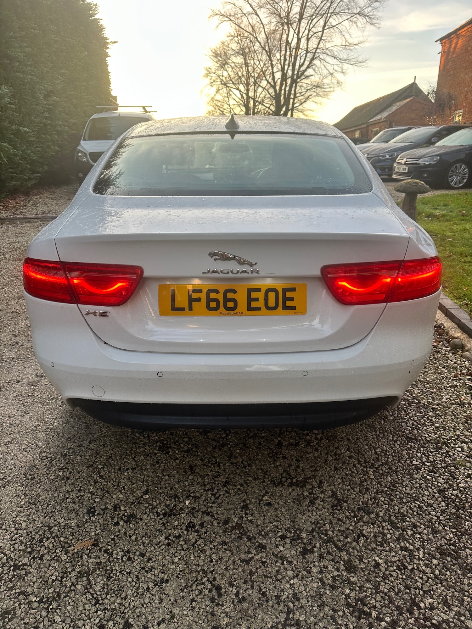 Used Jaguar XE 2016 for sale - 76835775: Photo 7