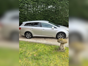 Used Toyota Avensis 2012 for sale - 77846227: Photo