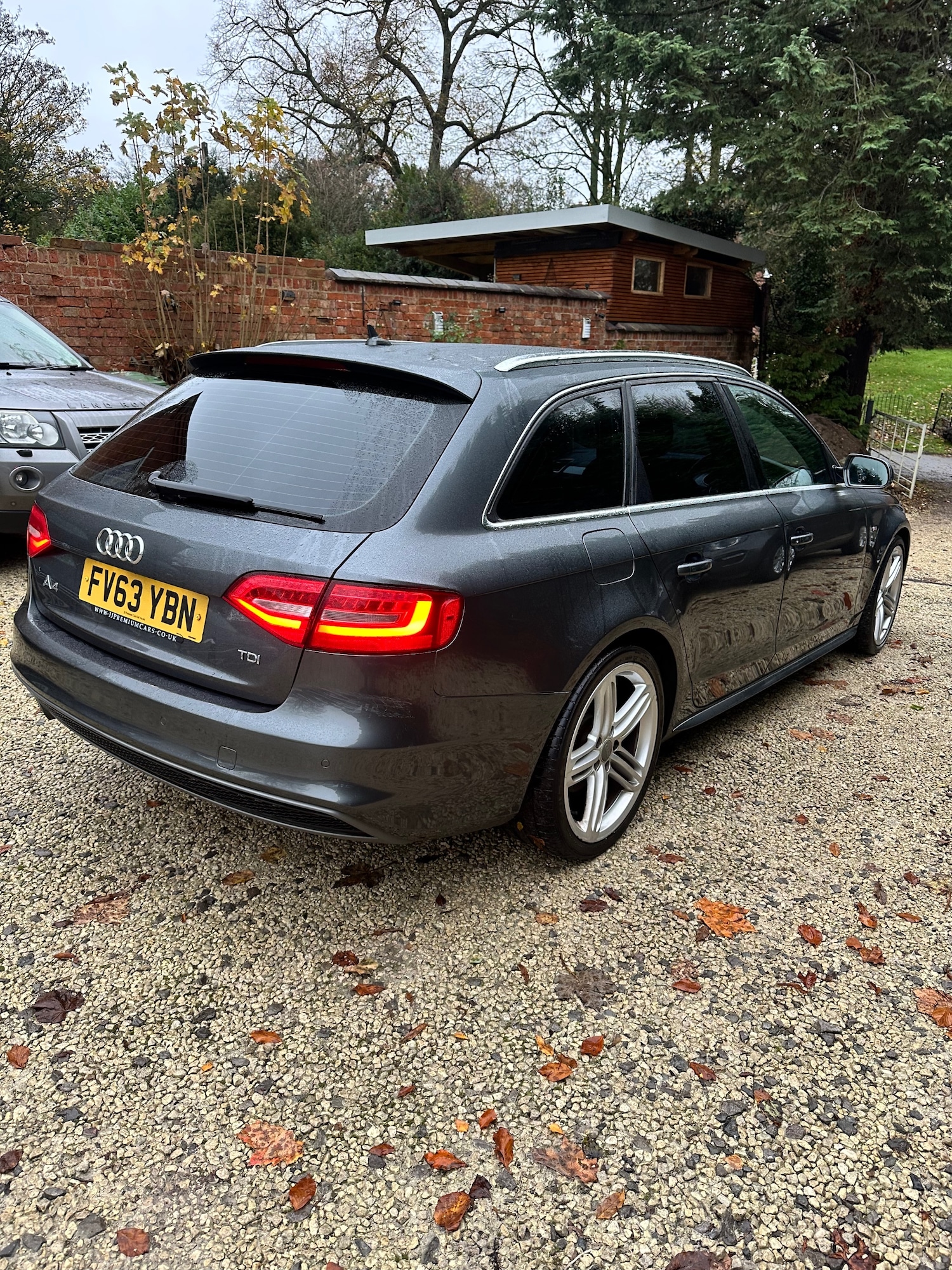 Used Audi A4 2013 for sale - 76569109: Photo 12