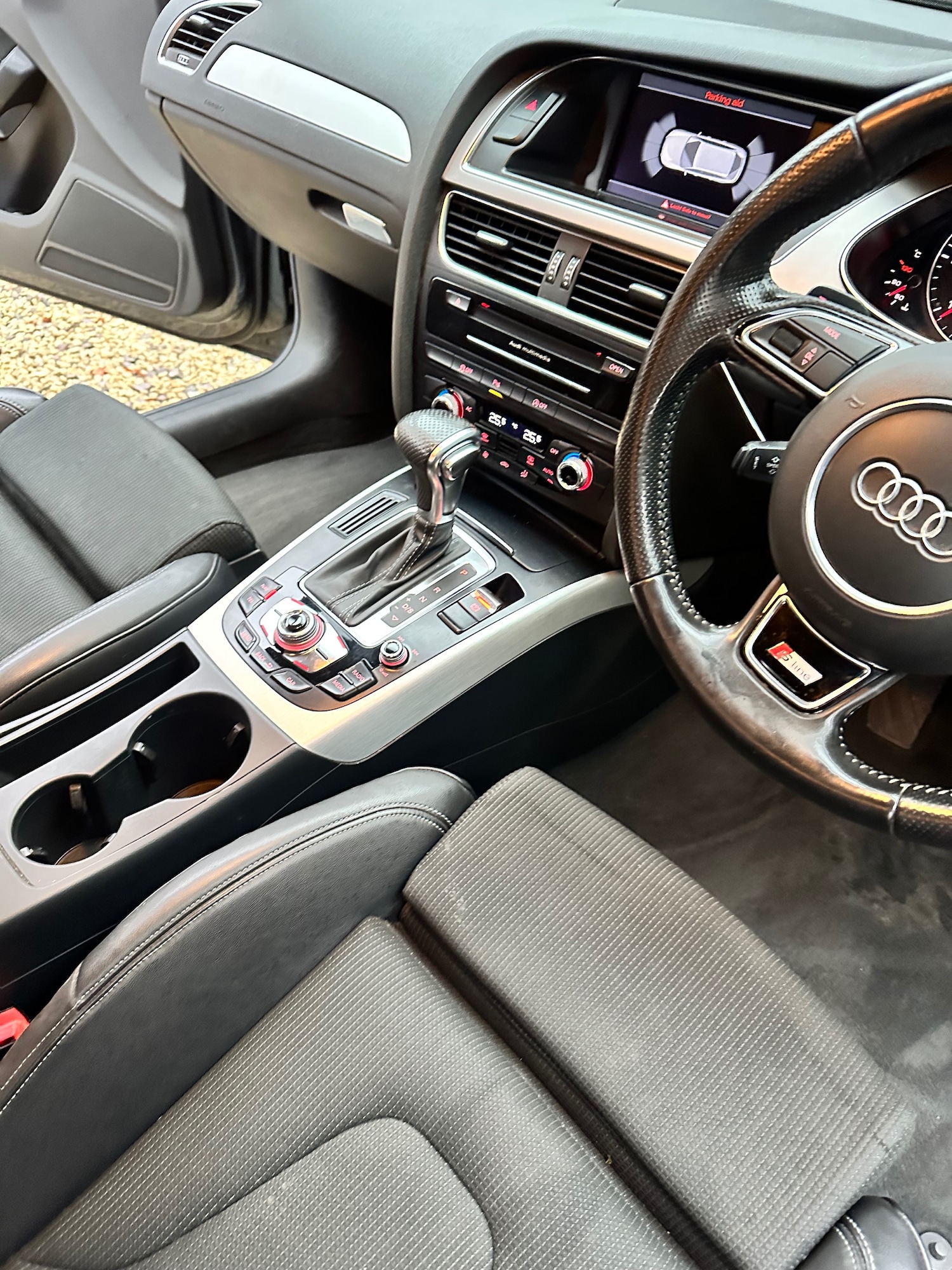 Used Audi A4 2013 for sale - 76569109: Photo 23