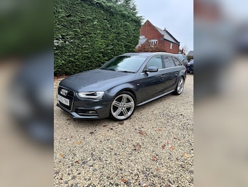 Used Audi A4 2013 for sale - 76569109: Photo