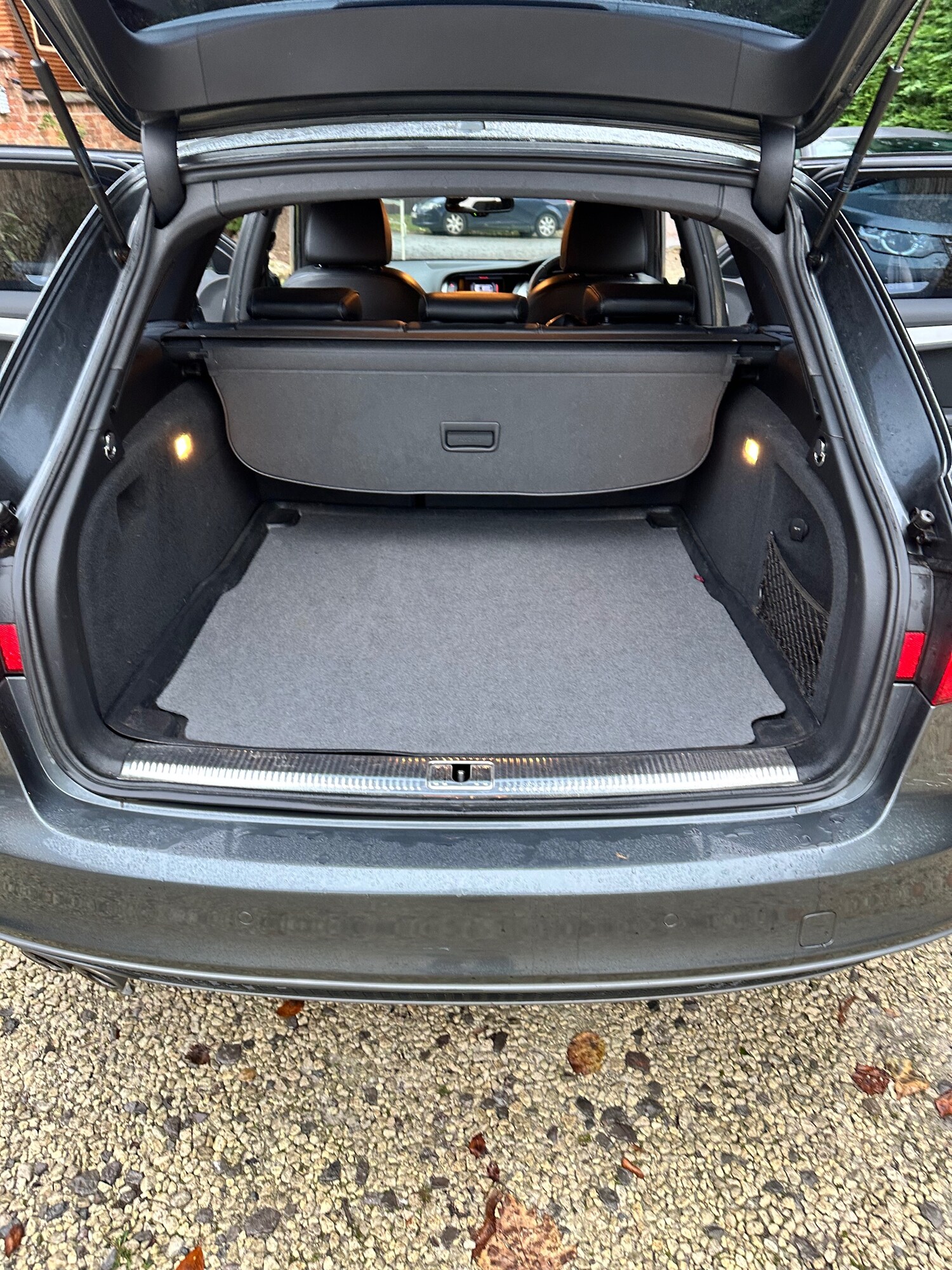 Used Audi A4 2013 for sale - 76569109: Photo 32