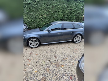 Used Audi A4 2013 for sale - 76569109: Photo