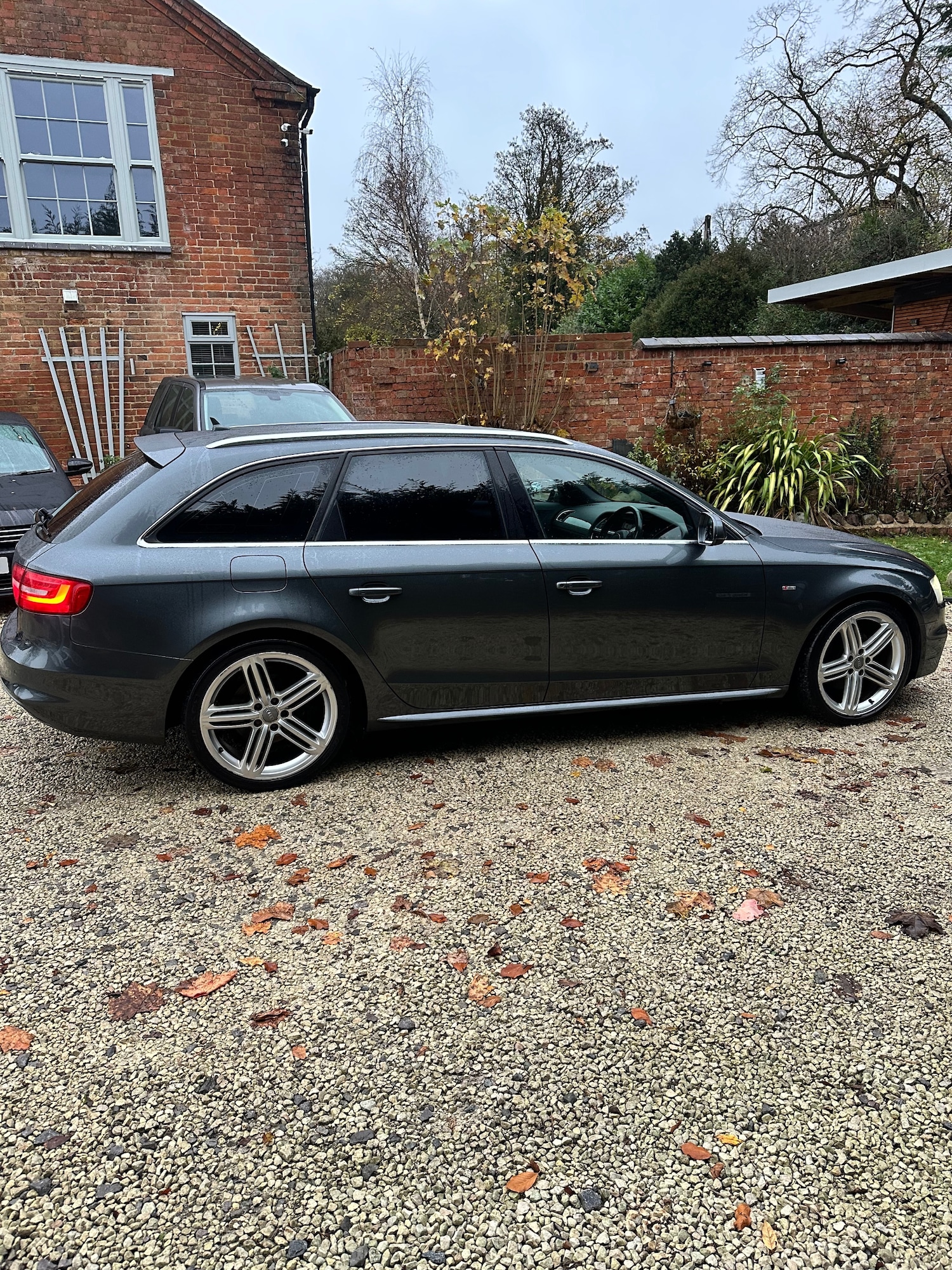 Used Audi A4 2013 for sale - 76569109: Photo 8