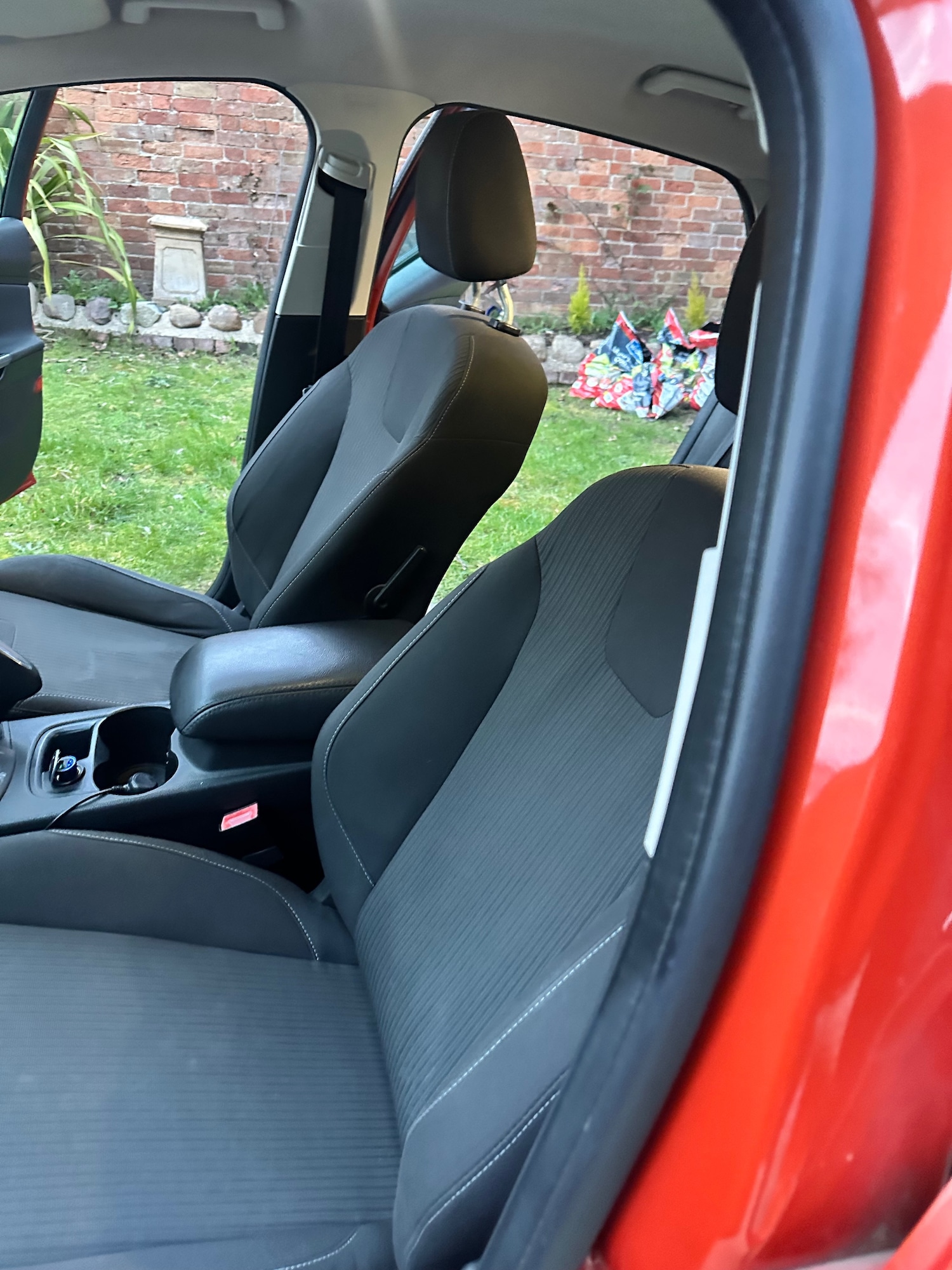 Used Ford Focus 2011 for sale - 78105646: Photo 33