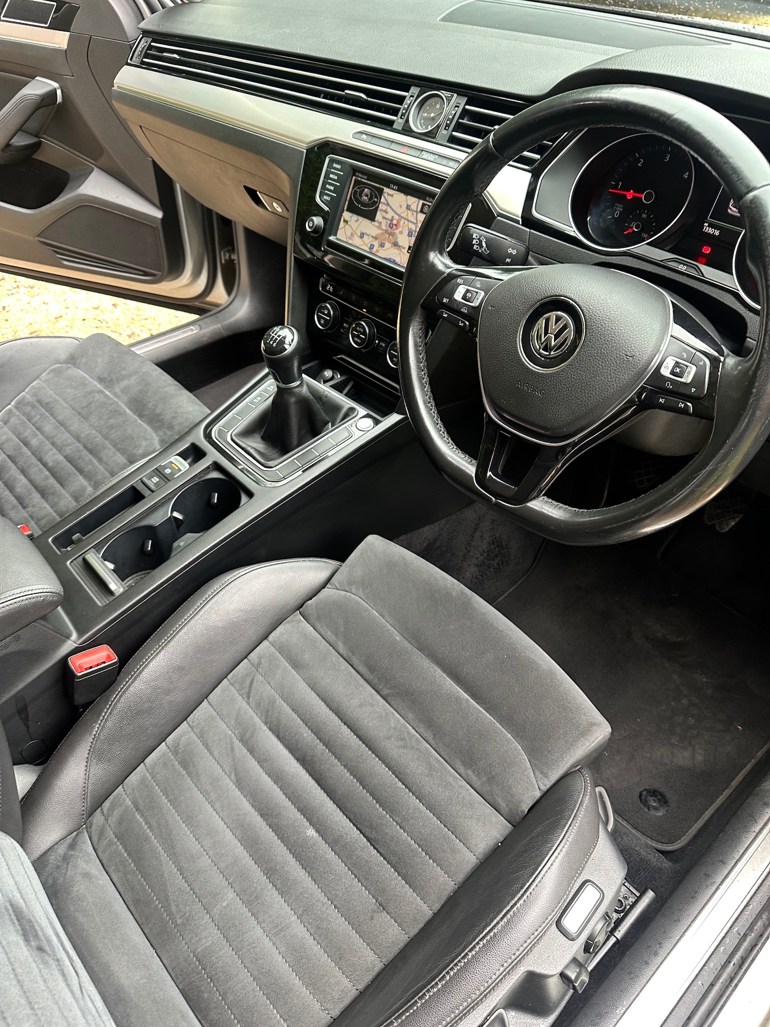 Used Volkswagen Passat 2016 for sale - 76143143: Photo 16