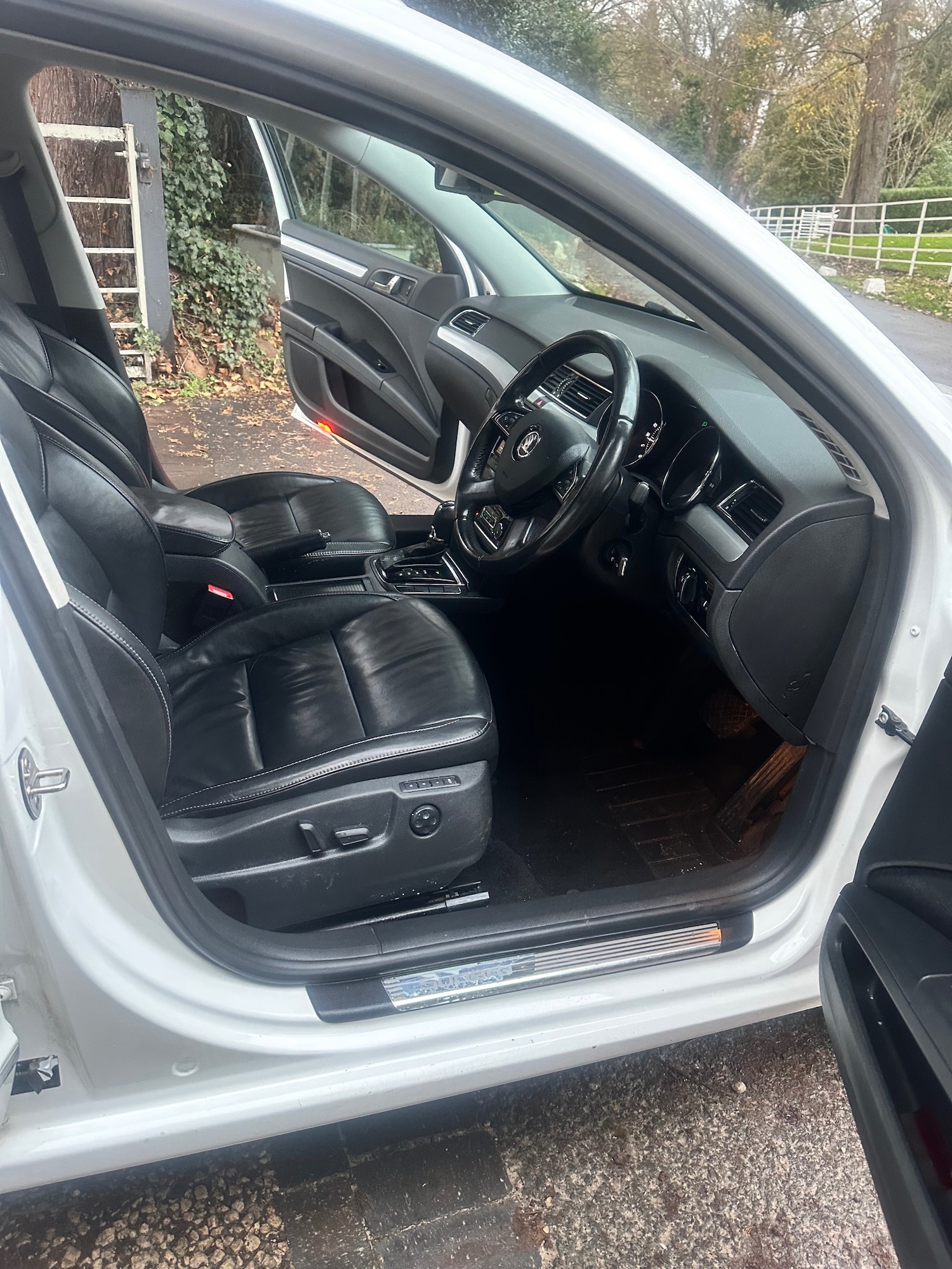 Used Skoda Superb 2013 for sale - 76710451: Photo 18