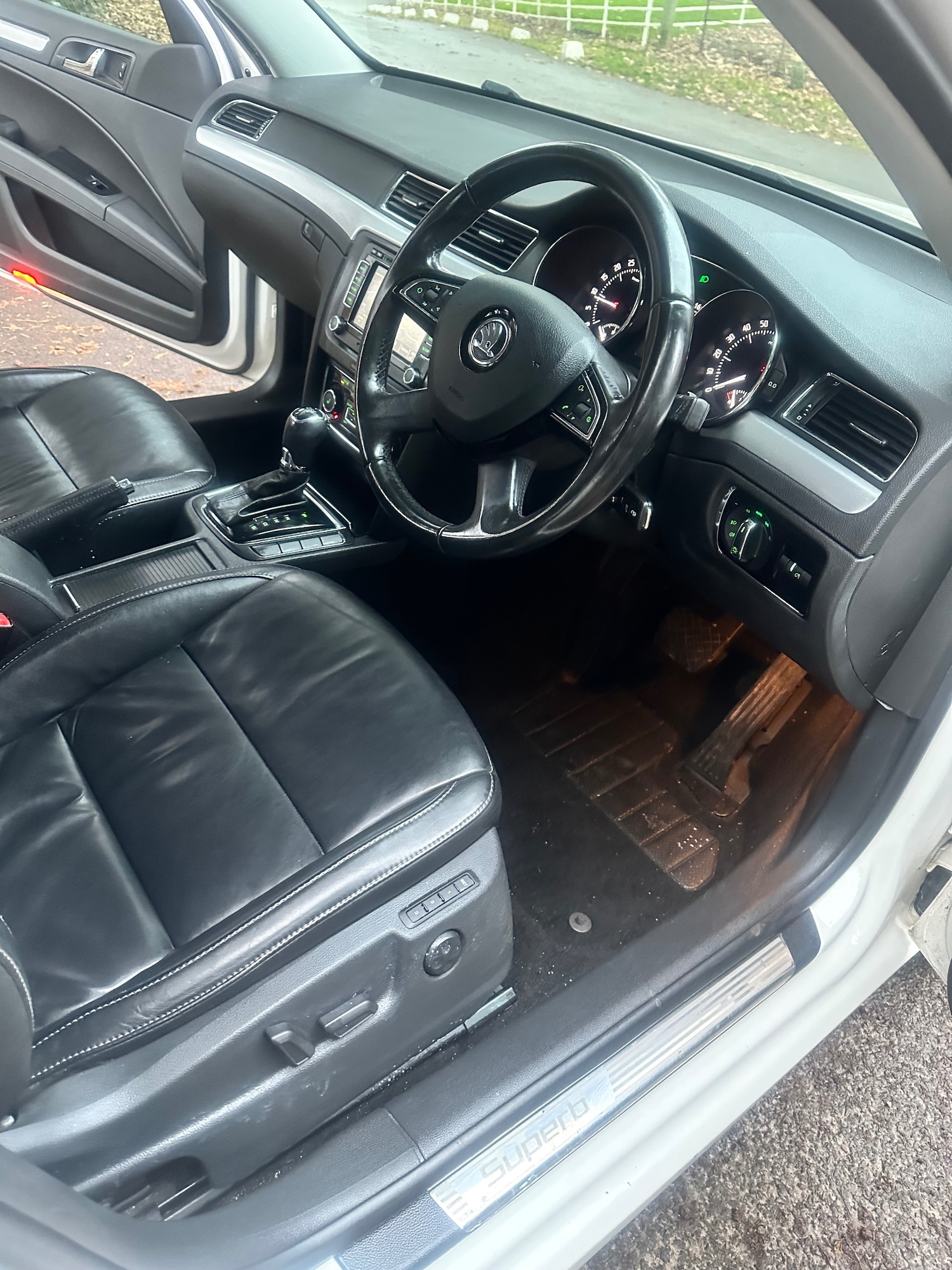 Used Skoda Superb 2013 for sale - 76710451: Photo 19