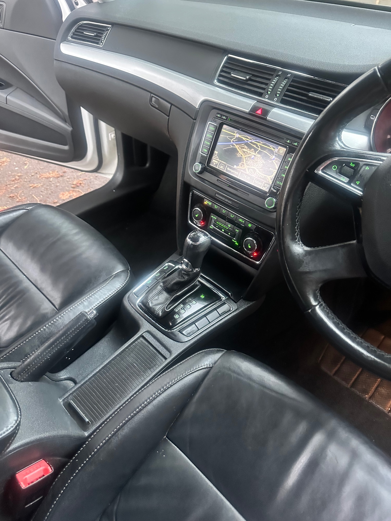 Used Skoda Superb 2013 for sale - 76710451: Photo 22