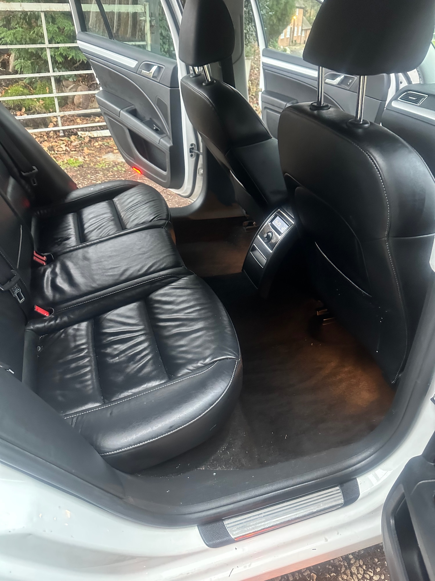 Used Skoda Superb 2013 for sale - 76710451: Photo 24