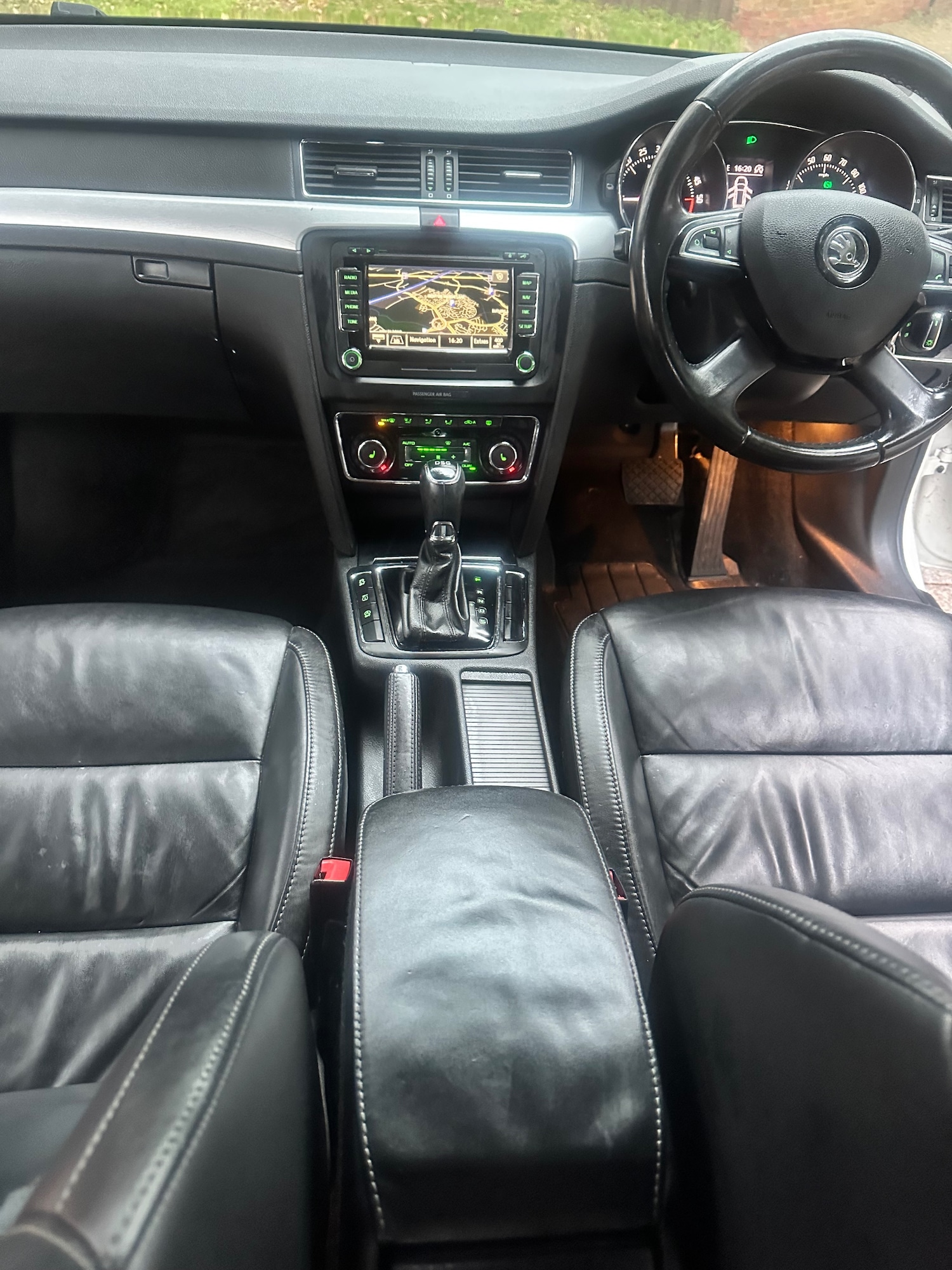 Used Skoda Superb 2013 for sale - 76710451: Photo 27