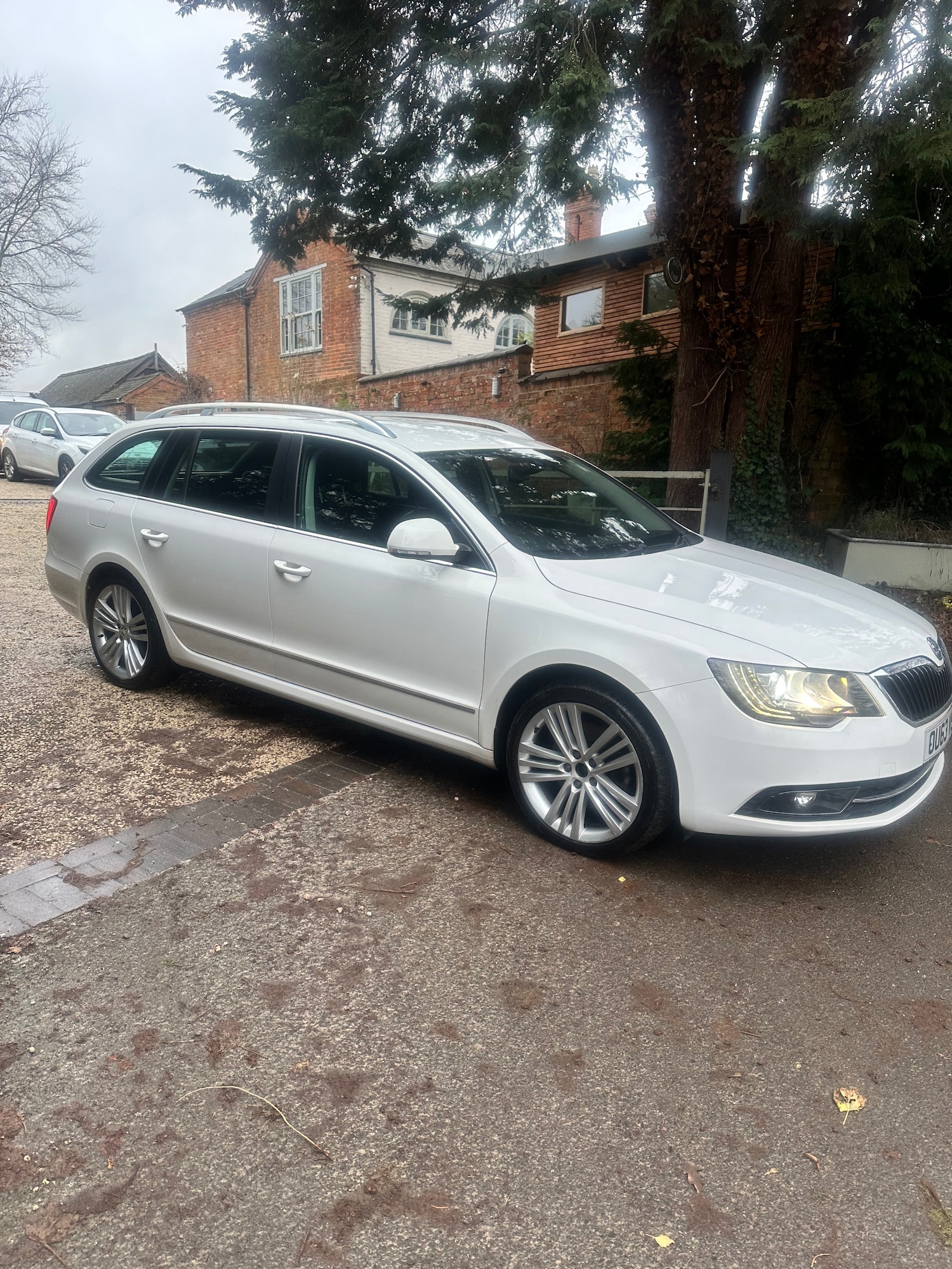 Used Skoda Superb 2013 for sale - 76710451: Photo 3