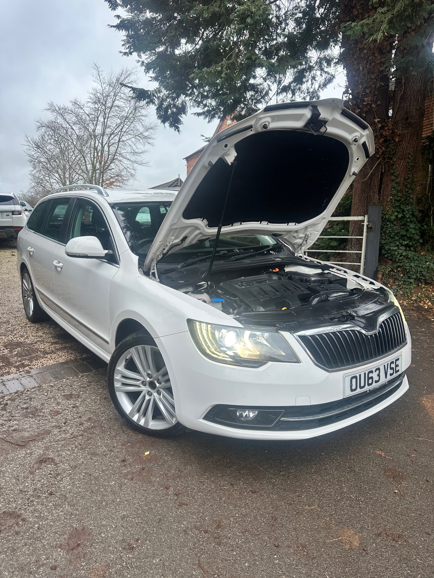 Used Skoda Superb 2013 for sale - 76710451: Photo 36