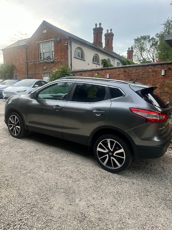 Used Nissan Qashqai 2017 for sale - 74950358: Photo 8