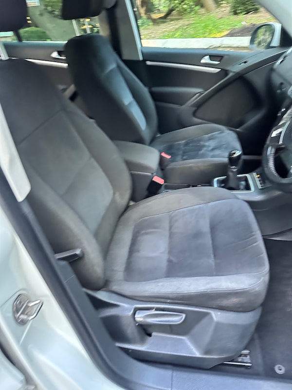 Used Volkswagen Tiguan 2015 for sale - 74613583: Photo 8