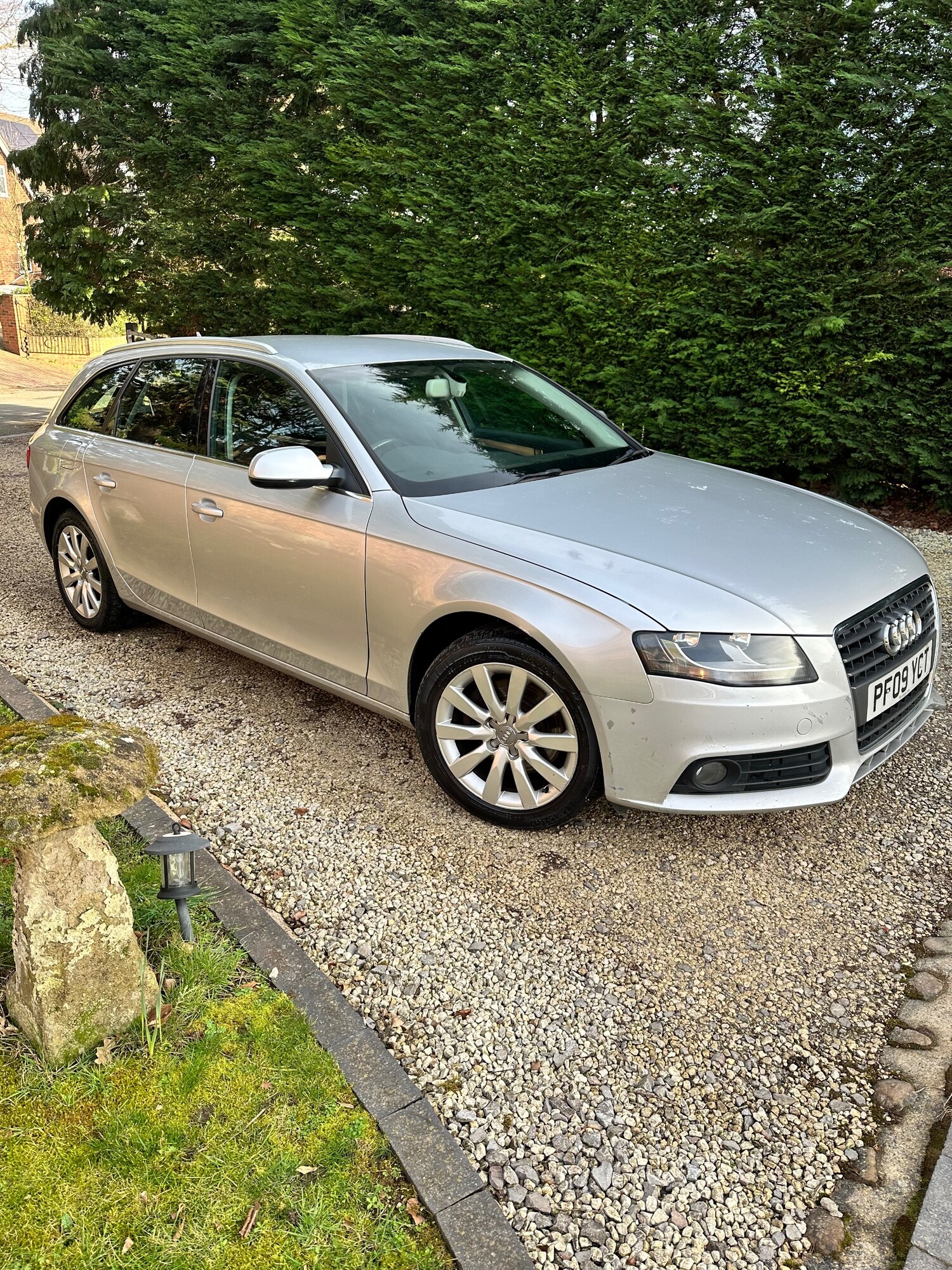 Used Audi A4 2009 for sale - 77641631: Photo 10