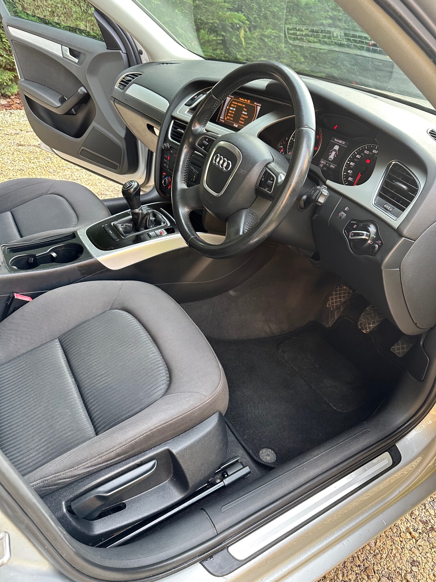 Used Audi A4 2009 for sale - 77641631: Photo 23